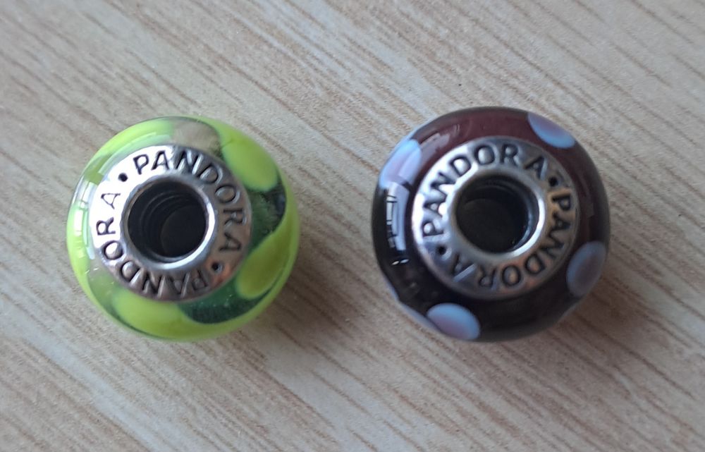 Contas Pandora em Murano Lilás e Murano Verde, em Prata 925, NOVAS
Perfeita para adicion