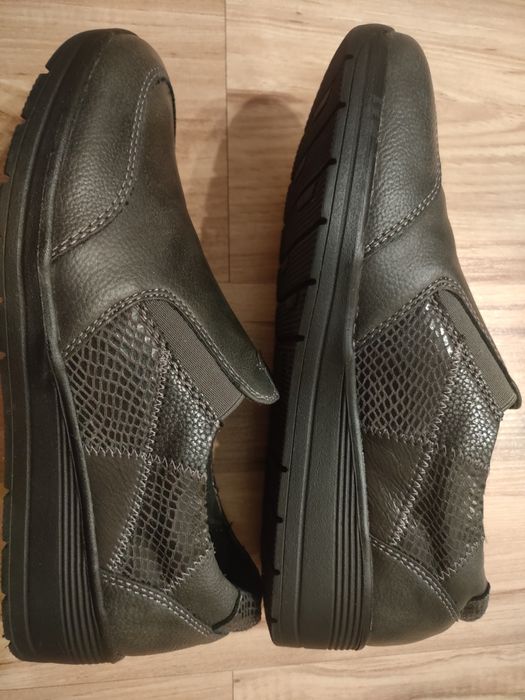 Buty damskie r.38