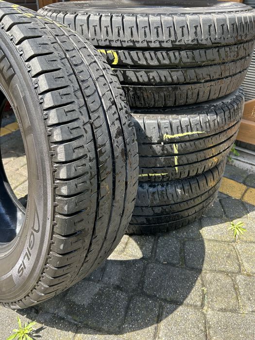 Opony letnie Michelin 235/65R16c