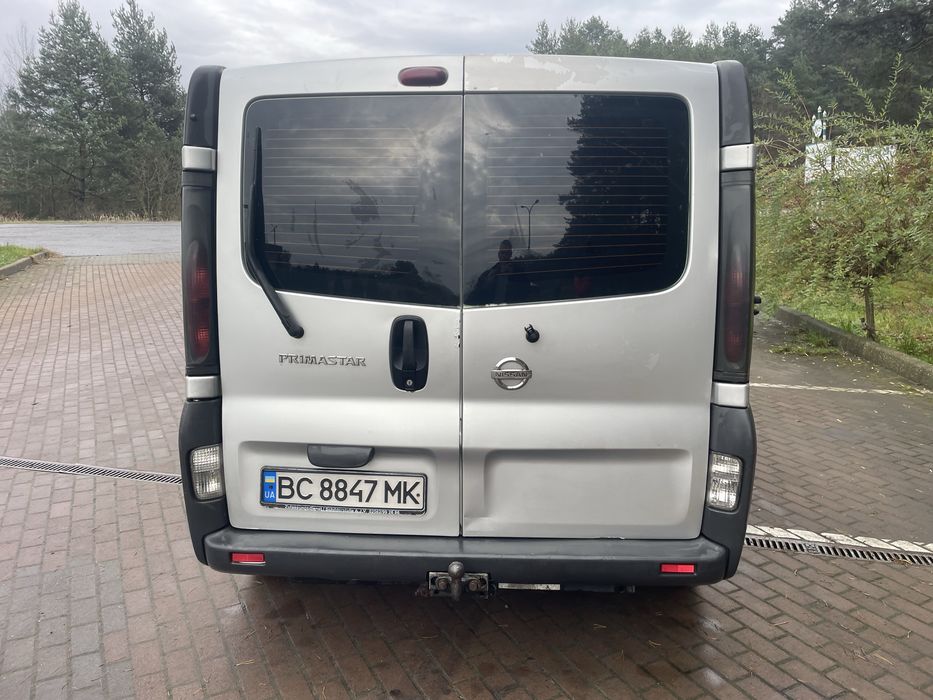 Nissan Primastar 2.5 dCi 140 (2004)