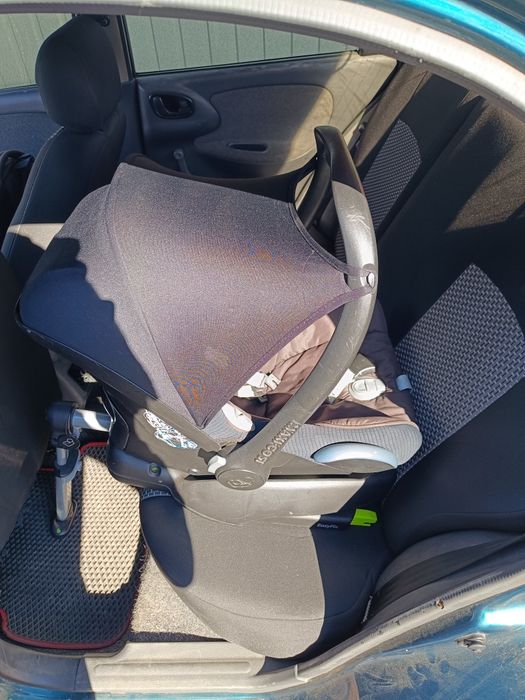 Автокрісло MAXI-COSI з Базою від 0+