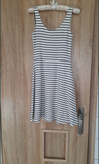 Sukienka letnia House