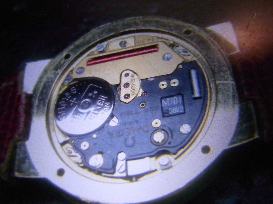 OMEGA De Ville kal.1430 . Stal-zloto .TOP !