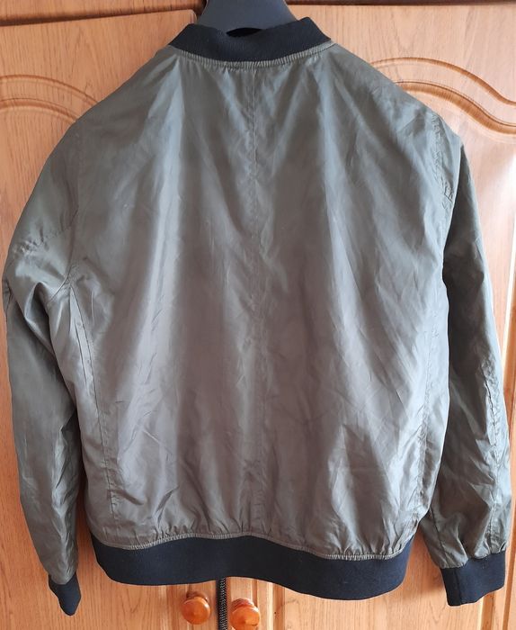 Kurtka bomberka rozm.S