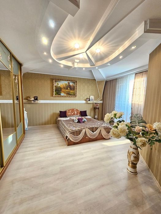 Продам будинок у м.Шептицький