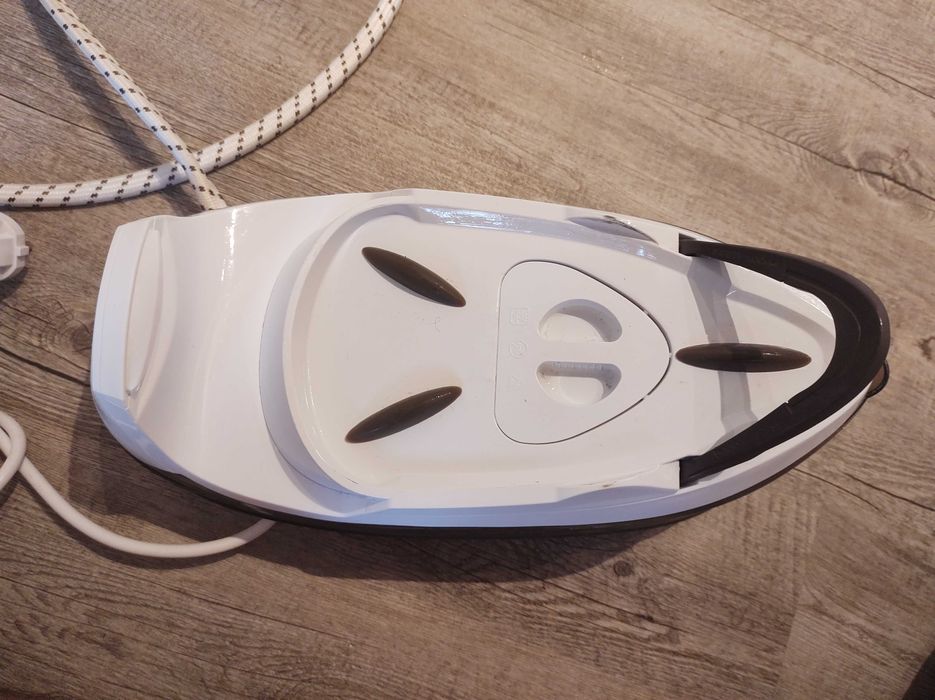 Ferro de passar Rowenta com caldeira