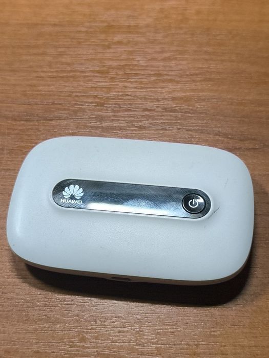 кишеньковий  Wi-Fi роутер Huawei EC5321u-2