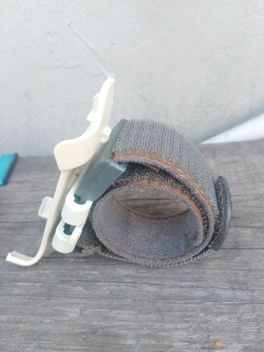 Мобильний,нерабочий