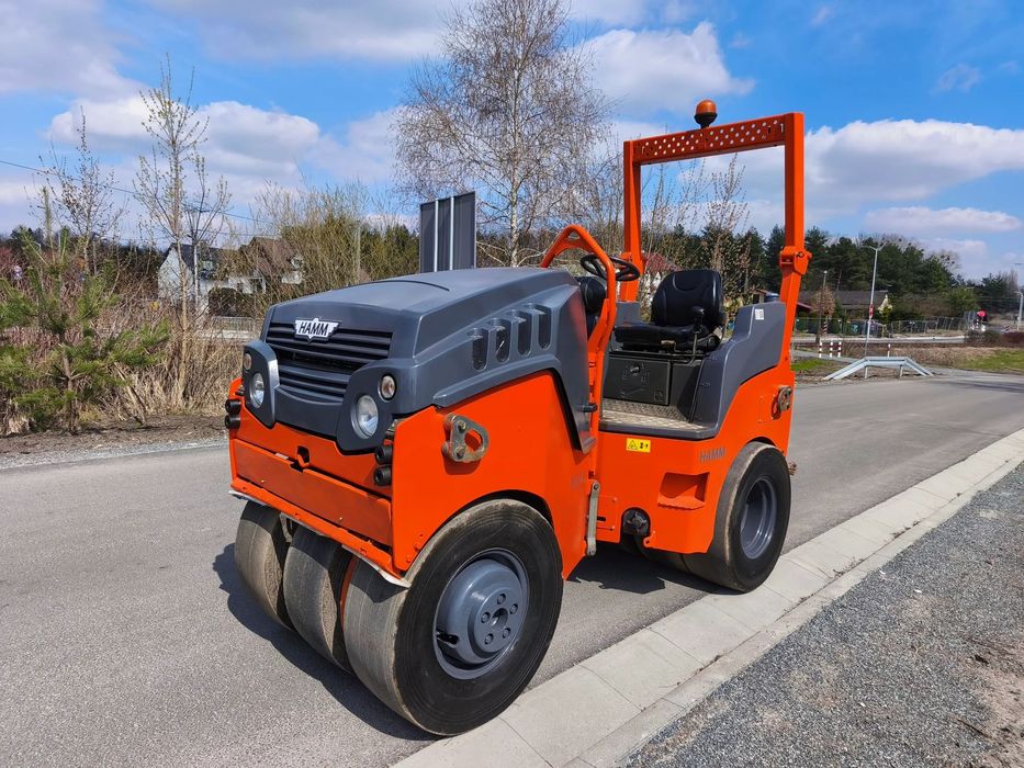 Hamm HD 14  TT  walec gumowy guma - guma