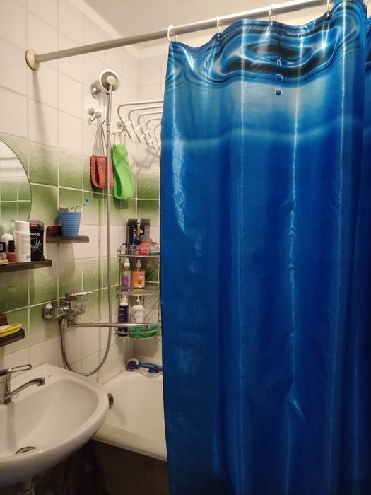 Здається 3-кімнатна квартира на пр. Свободи