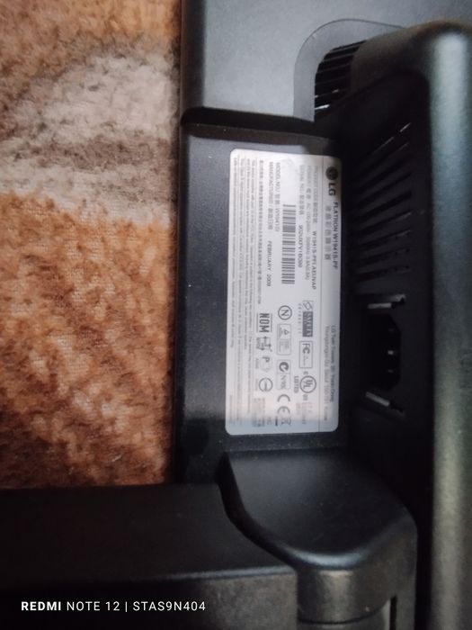 Монітор LG 19 дюймів