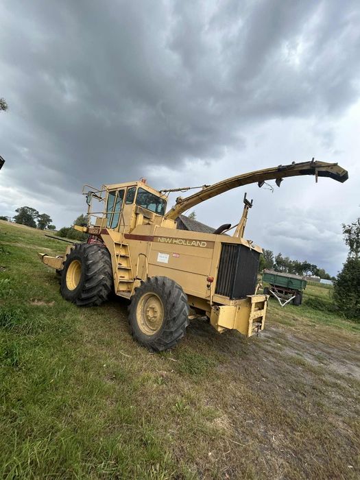 Sprzedam sieczkarnie New Holland 2205