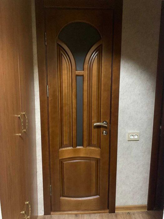 Продам двери из ясеня