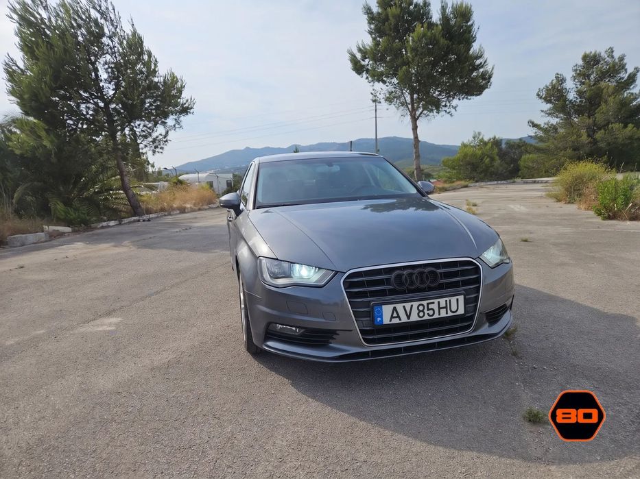 Audi A3 Limousine 1.6 TDI Limousine(clean diesel) S tronic S line Sport Pack