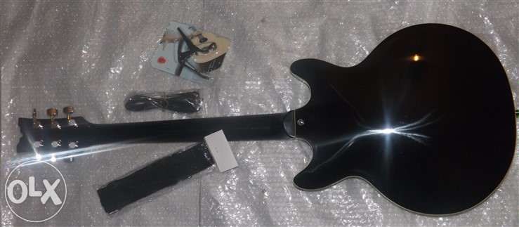 Guitarra eletrica de jazz e blues de marca Cherrystone