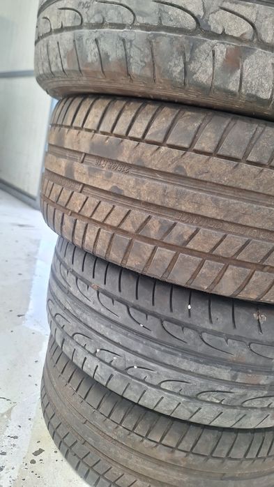 Vendo jantes com pneus 215/45 R16