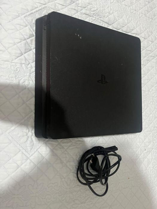 Vendo ps4.