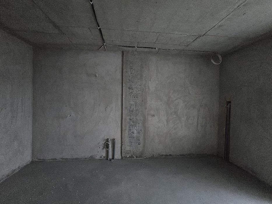 2-кімн квартира вільного планування поруч із парком Боздош Під ремонт