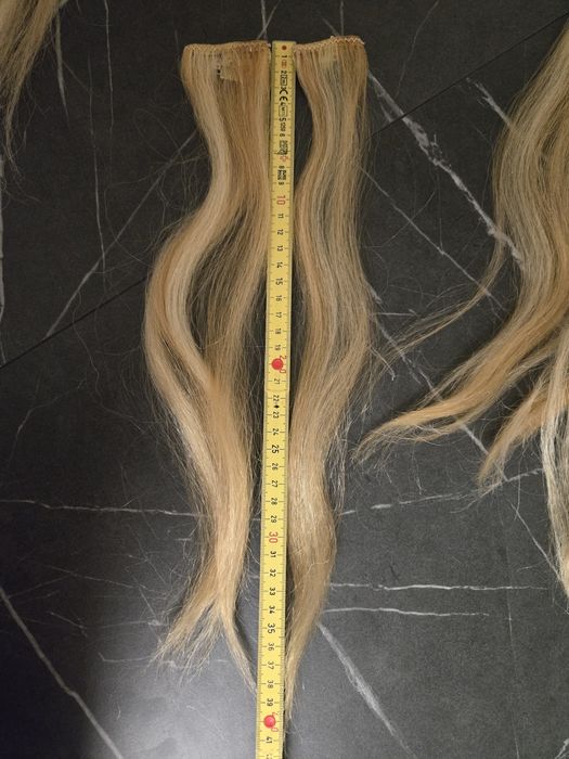 Włosy doczepiane blond