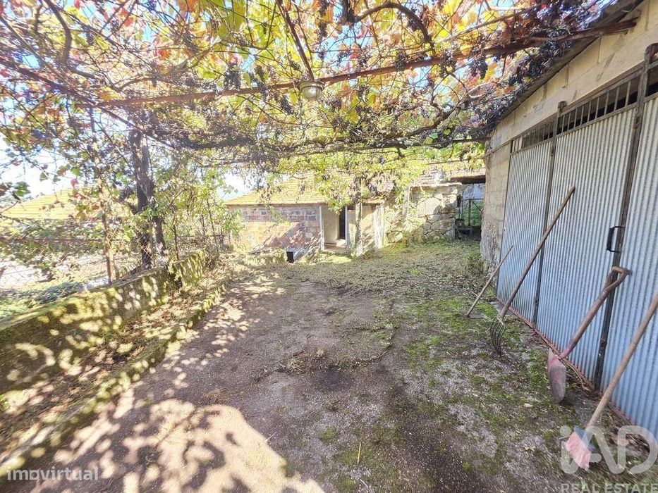 Casa de Campo T2 em Covas de 192 m2
