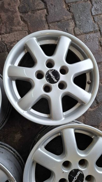 Felgi aluminiowe VW Skoda Audi Seat 15" 5x112  7Jx15 ET37
