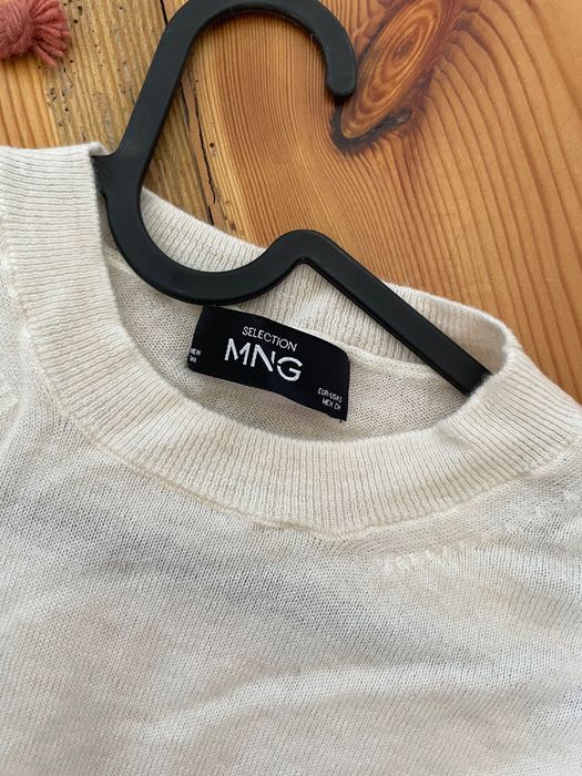 Mango nowy kremowy wełniany sweter wełna cienki