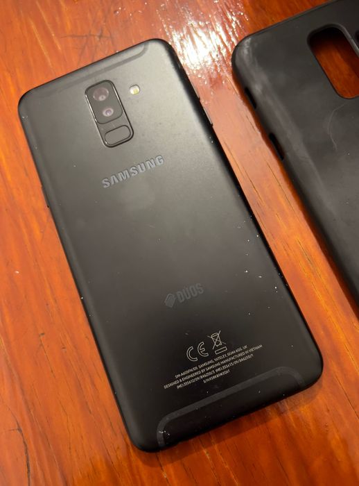 Telemóvel Samsung A6+