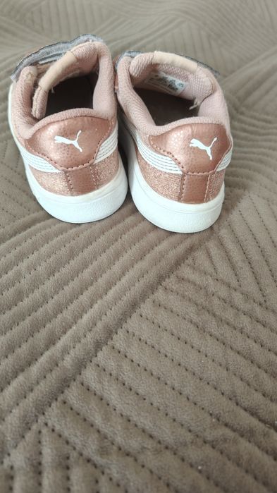 Кросівки для дівчинки Puma