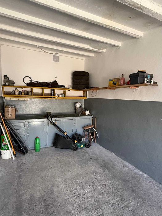 Sprzedam garaż murowany - Brzeziny