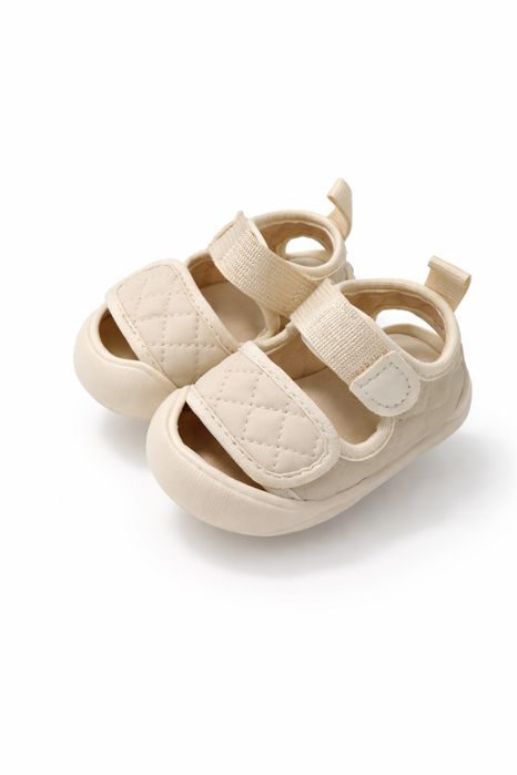 Дитячі сандалі, розмір 15