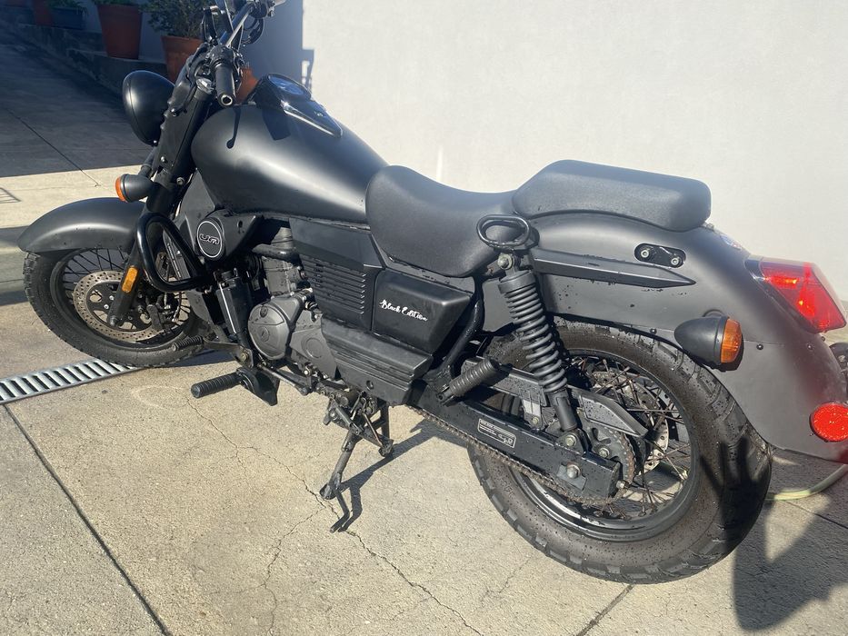 UM Renegade Commando 125 black edition