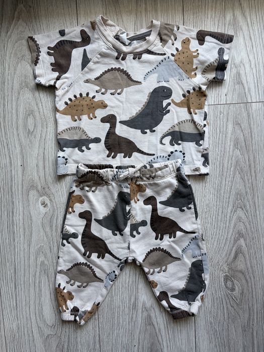 Komplet dinozaury H&M