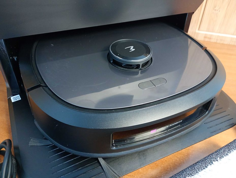 Eureka J20 - Robot odkurzacz