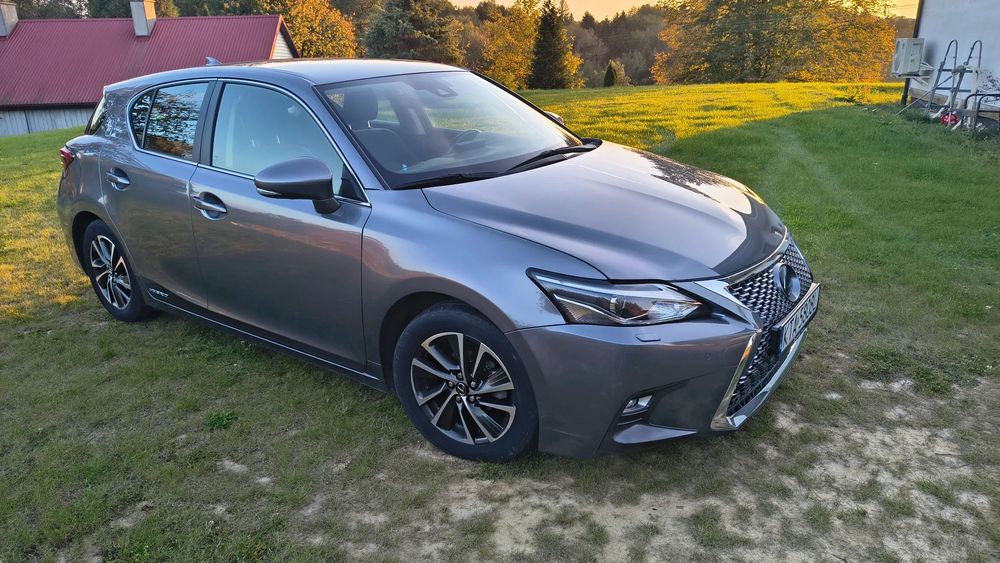 Lexus CT Lexus CT200