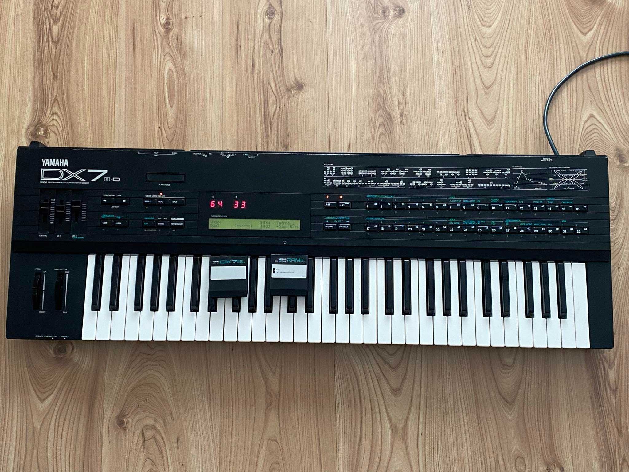 Yamaha DX 7 II DX7 II DX7II sprzedam Lublin • OLX.pl