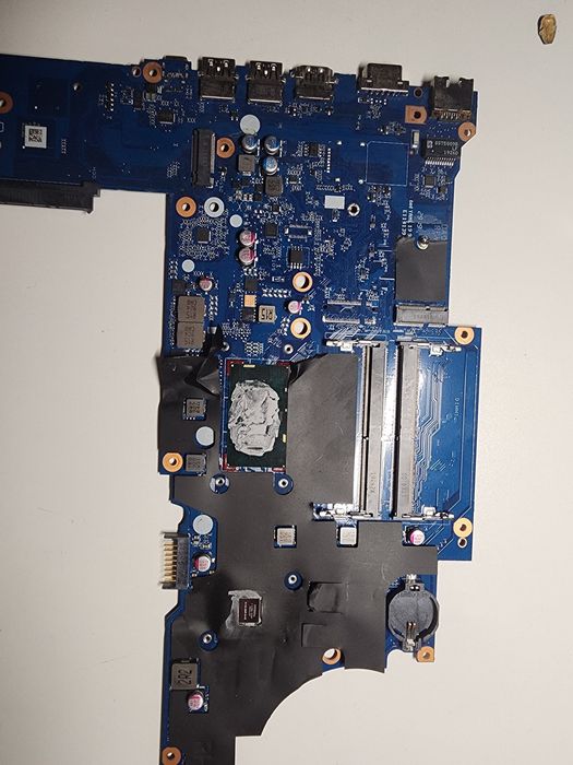 HP 250,255 G7 і для деяких  моделей HP Pavilion ddr4