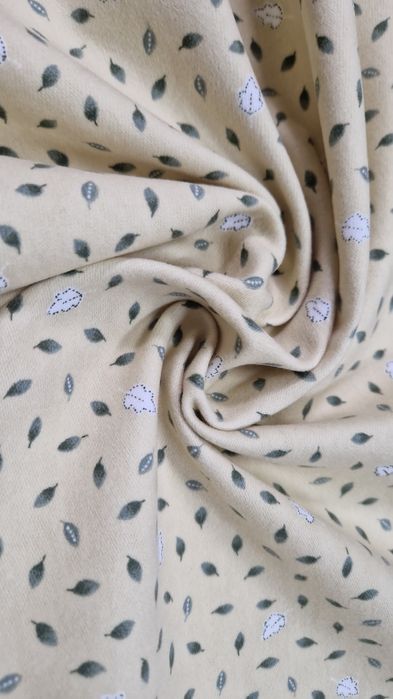 Bawełna żółta wzór szer.144 cm.