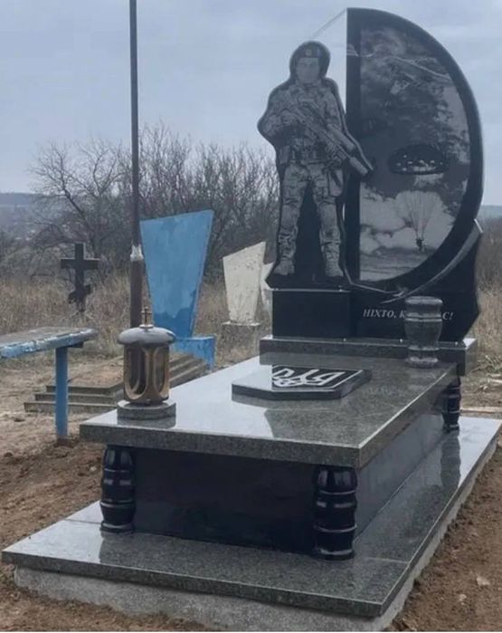 Виготовлення памʼятників