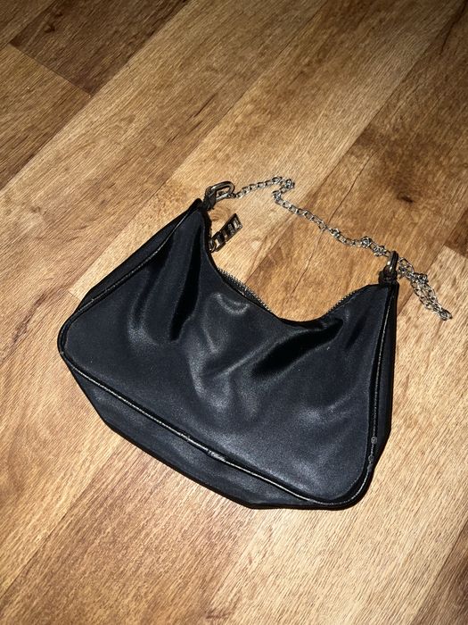 Продаю сумку Prada