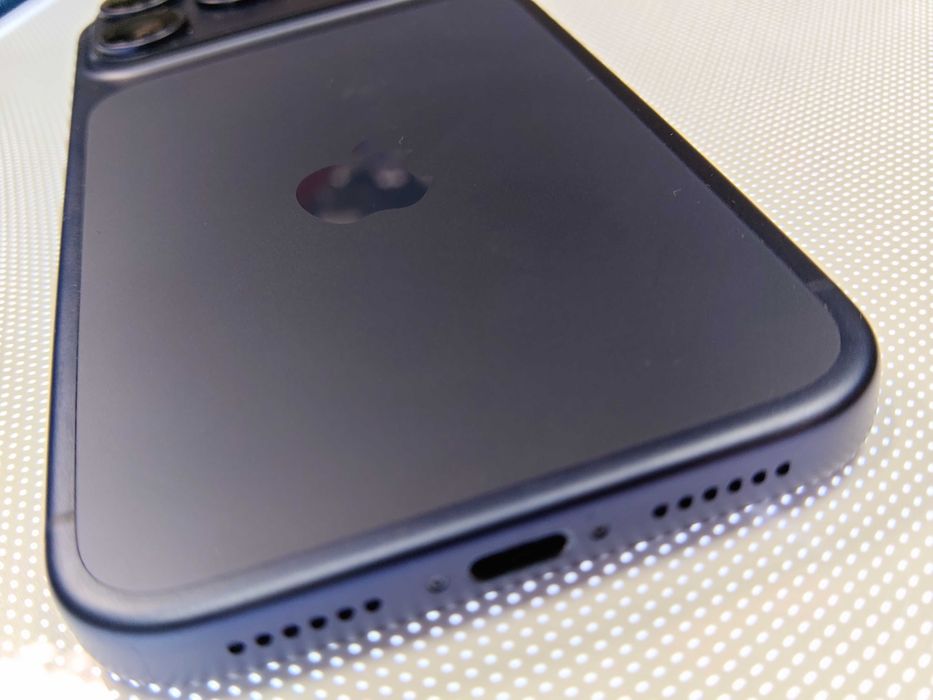 iPhone 17 Pro Max Deep Blue 512 GB Stan Idealny Kondycja Baterii 100%