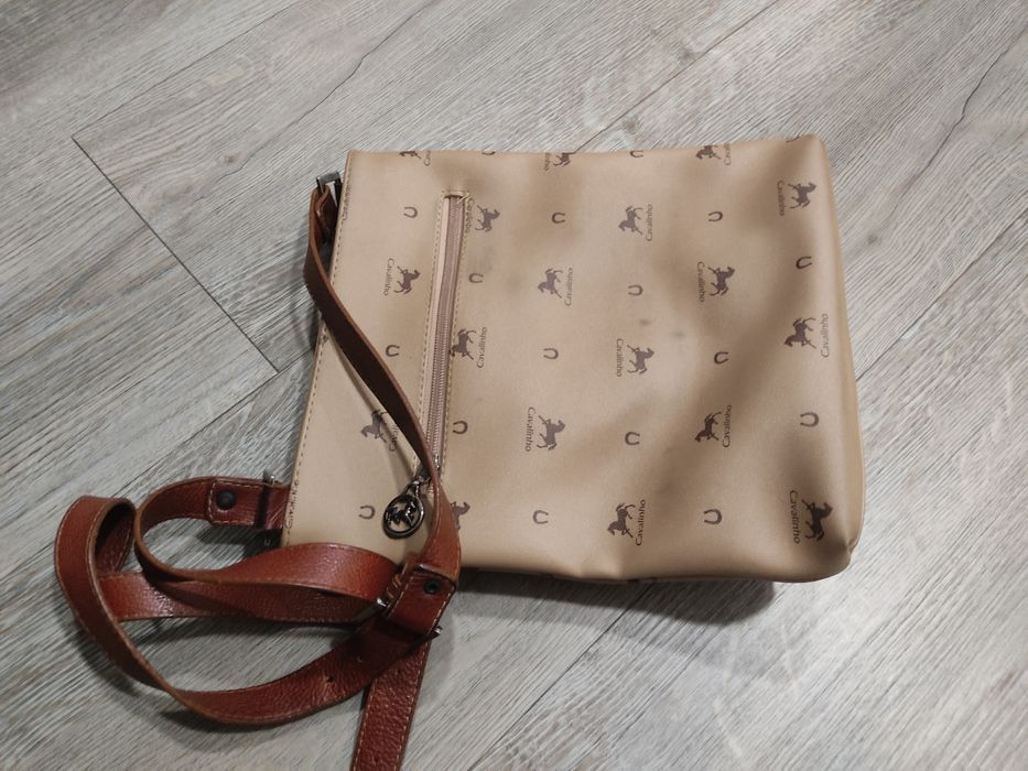 Mala tiracolo cavalinho 30 cm de altura 25 de largura