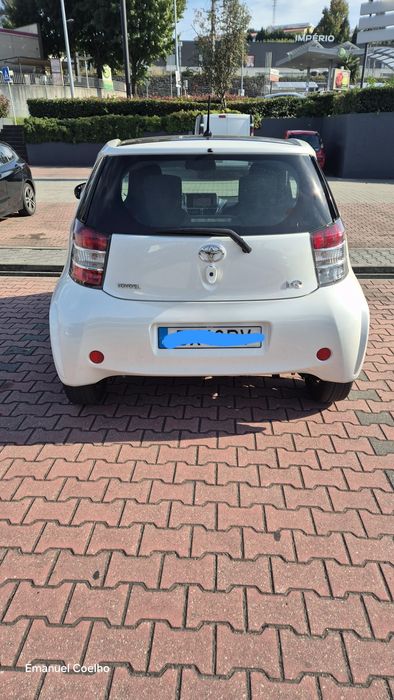 Vendo toyota IQ 1.0