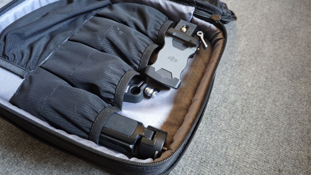 DJI Ronin rsc2 Combo (com motor zoom, raveneye, etc)