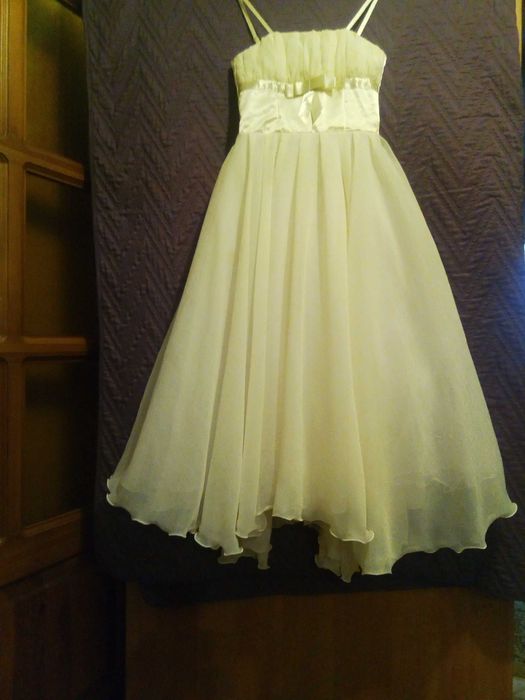 Праздничное платье для девочки