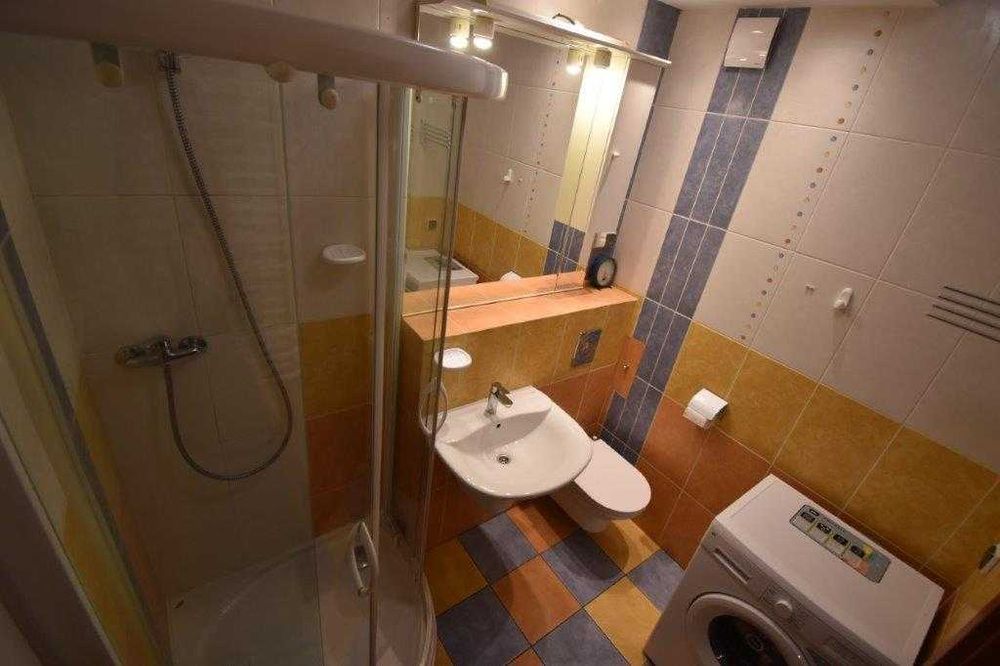 mieszkanie w samym centrum Kołobrzegu do wynajęcia 73 m2 po remoncie nowe meble i sprzęt