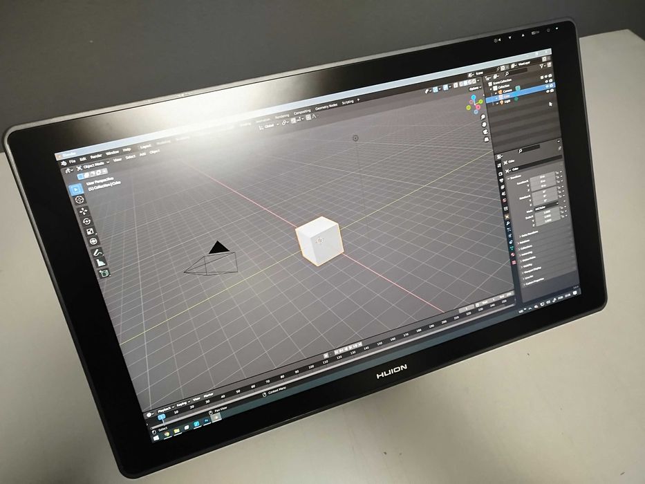 Huion Kamvas 22 Plus – Professional Drawing Monitor64740900931459122