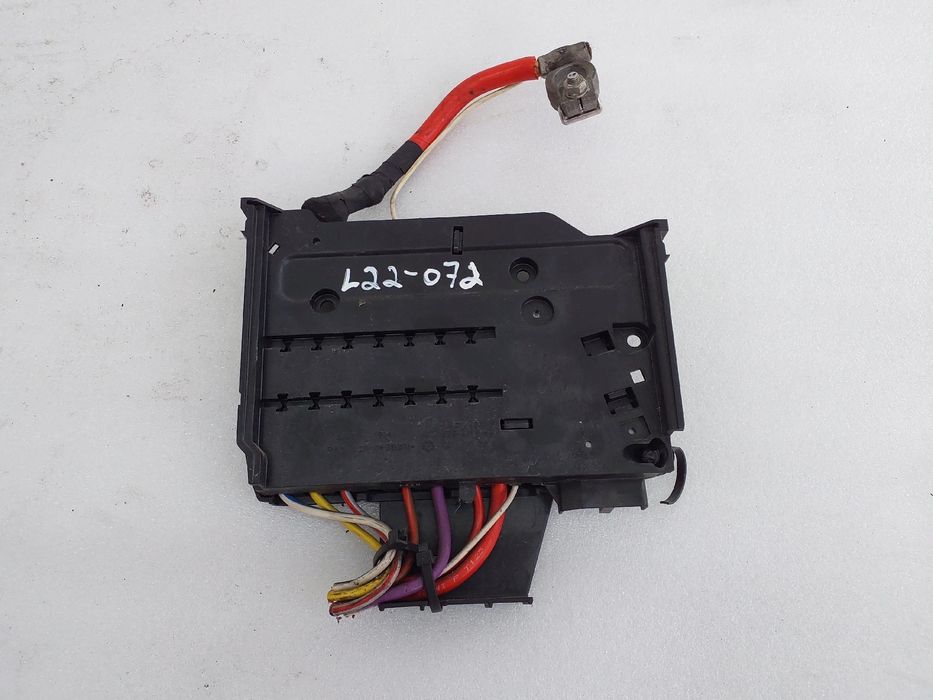 Caixa fusíveis da bateria FORD Focus III