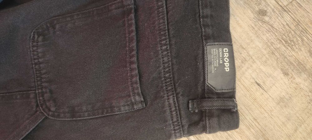 Spodnie męskie  marki Cropp W32, L32