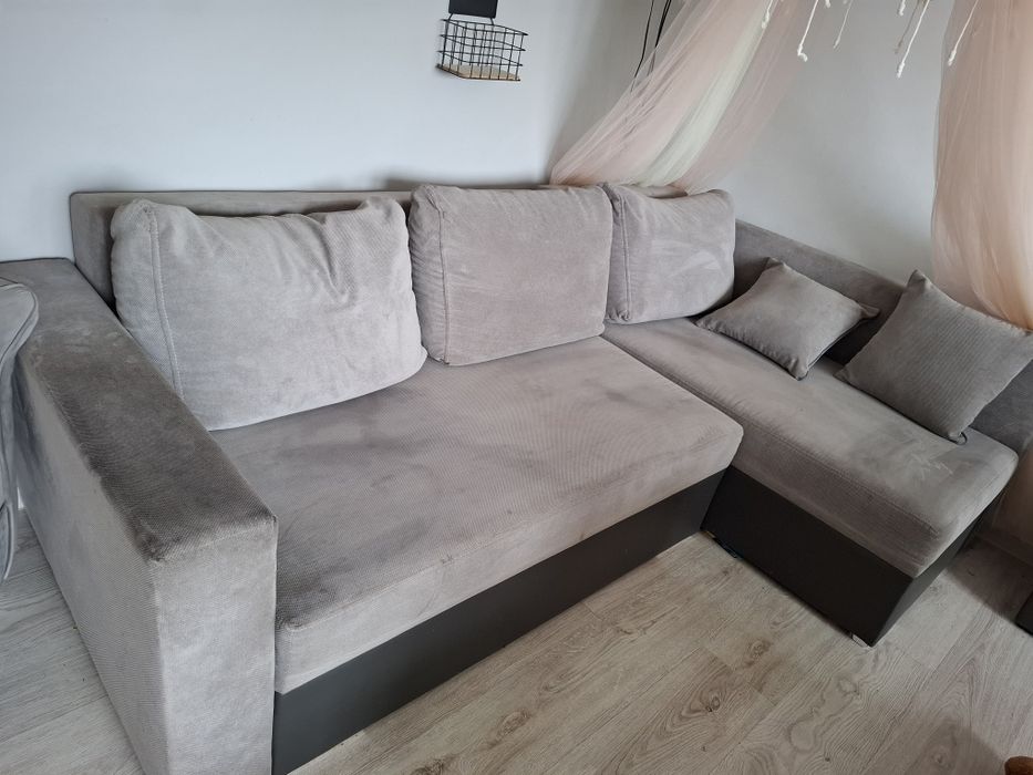 Narożnik z funkcją spania