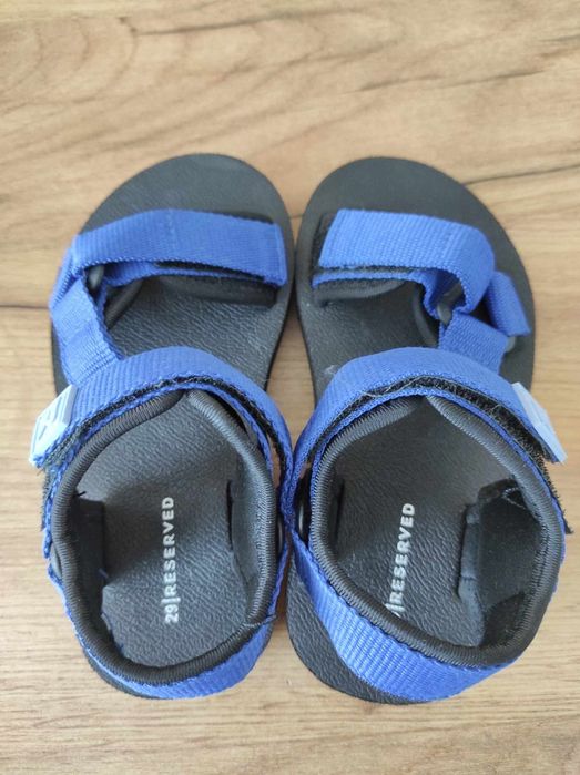 Sandały Reserved rozmiar 29